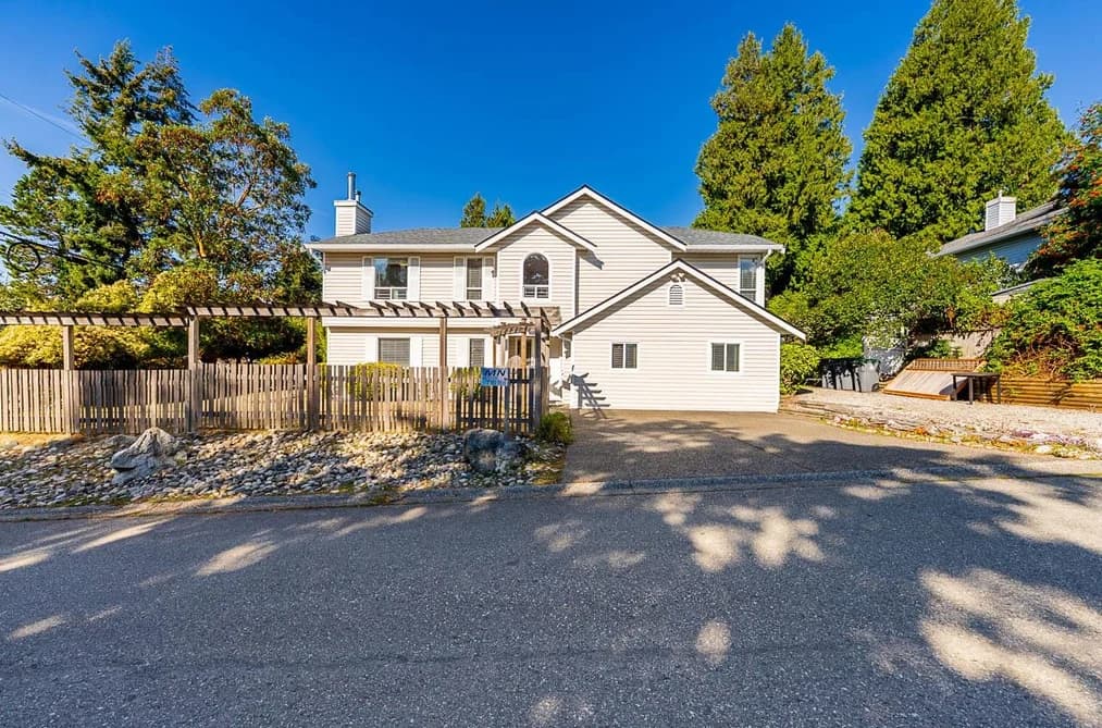 16143 9 AVENUE, Surrey, BC — Residential for Sale - Main Photo