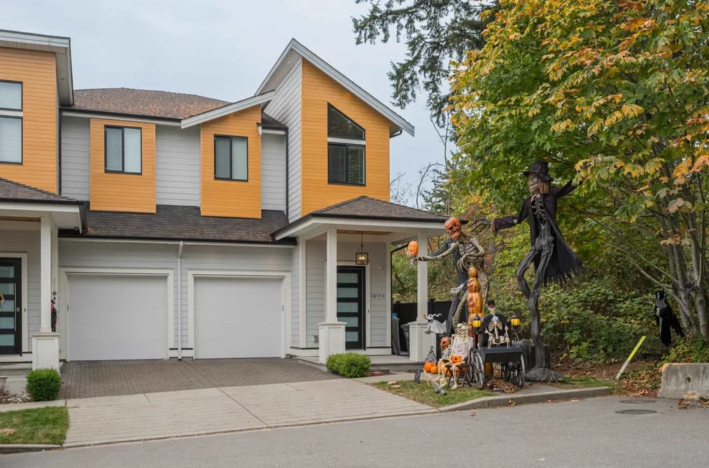 16150 87 AVENUE, Surrey, BC — Residential for Sale - Photo 2