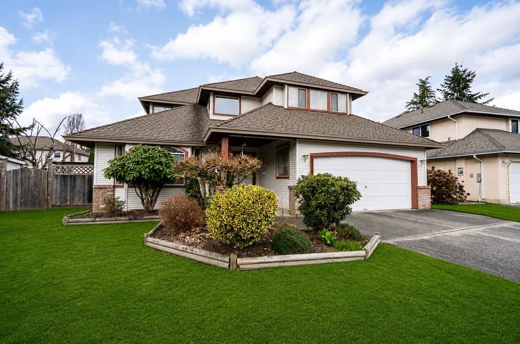 16156 94A AVENUE, Surrey, BC — Residential for Sale - Main Photo