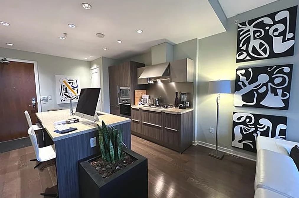 1618 COLUMBIA STREET, Vancouver, BC — Residential for Sale - Main Photo