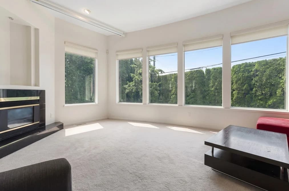 1620 FELL AVENUE, Burnaby, BC — Residential for Sale - Photo 2