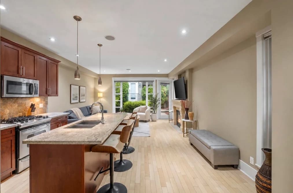 1620 ST. ANDREWS AVENUE, North Vancouver, BC — Residential for Sale - Photo 2