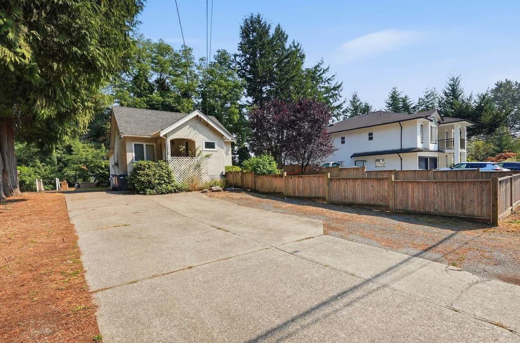 1624 JACKSON STREET, Abbotsford, BC — Residential for Sale - Photo 2