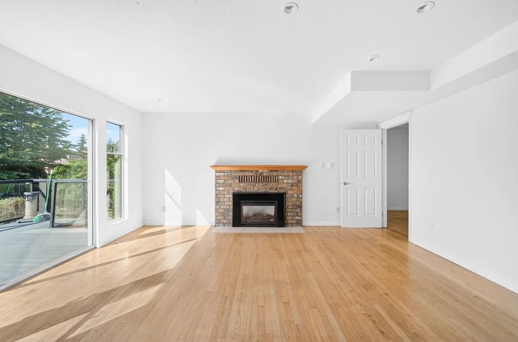 16290 78A AVENUE, Surrey, BC — Residential for Sale - Photo 2
