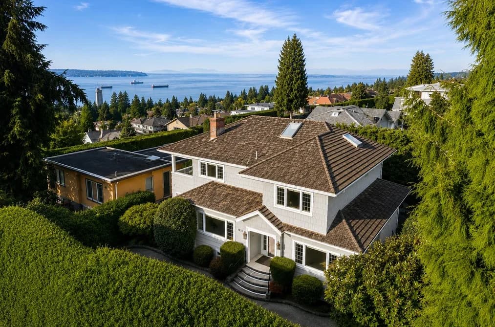 1631 22ND STREET, West Vancouver, BC — Residential for Sale - Main Photo