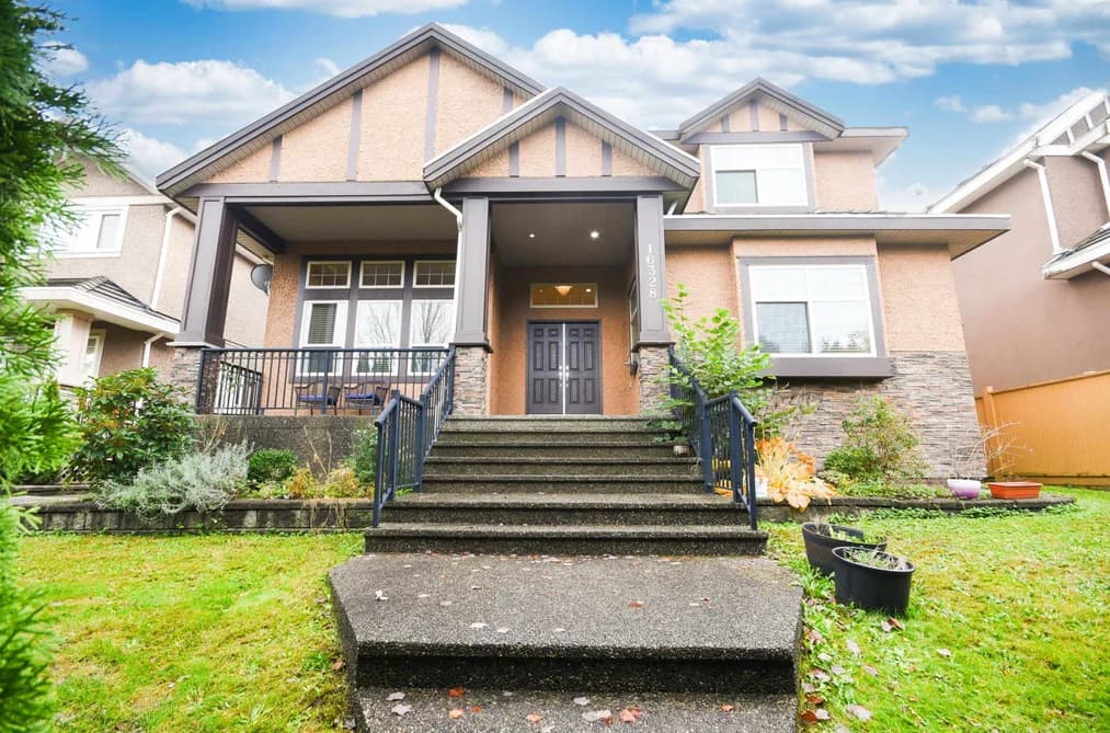 16328 88 AVENUE, Surrey, BC — Residential for Sale - Photo 2