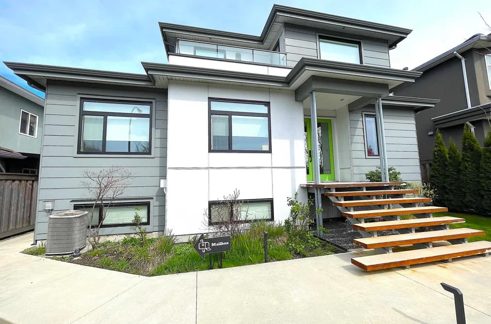 1633 SE MARINE DRIVE, Vancouver, BC — Residential for Sale - Main Photo