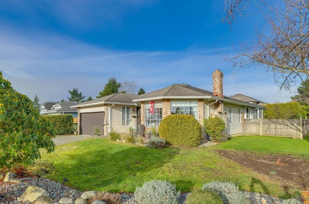 16347 12 AVENUE, Surrey, BC — Residential for Sale - Photo 2