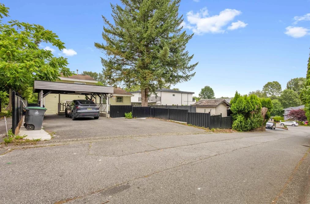 16376 96 AVENUE, Surrey, BC — Residential for Sale - Main Photo