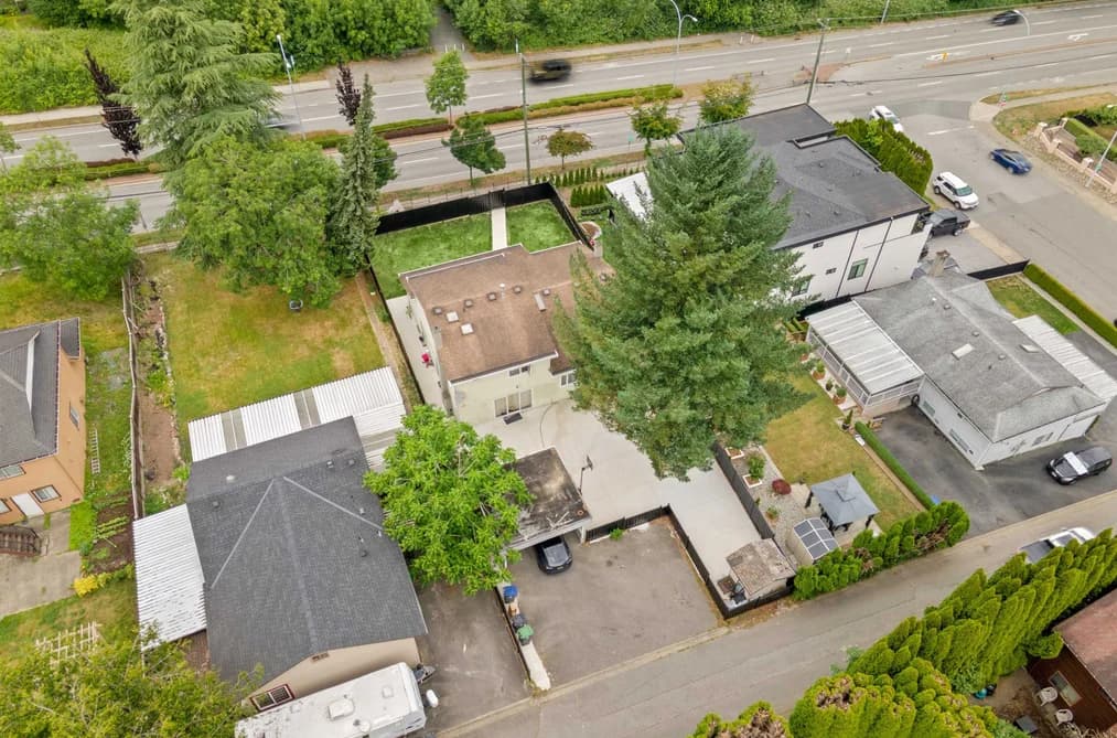 16376 96 AVENUE, Surrey, BC — Residential for Sale - Photo 2