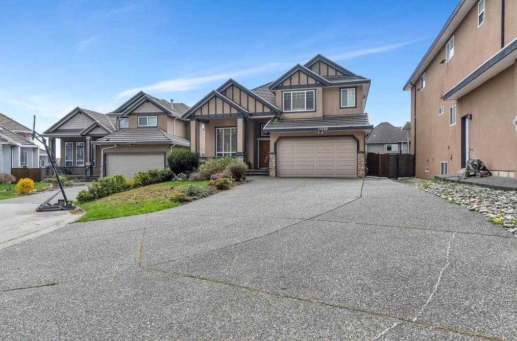 16488 104A AVENUE, Surrey, BC — Residential for Sale - Photo 2