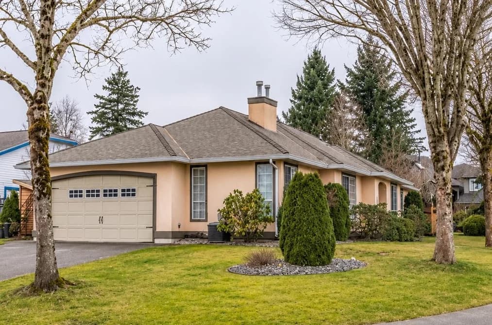 16490 84A AVENUE, Surrey, BC — Residential for Sale - Photo 2
