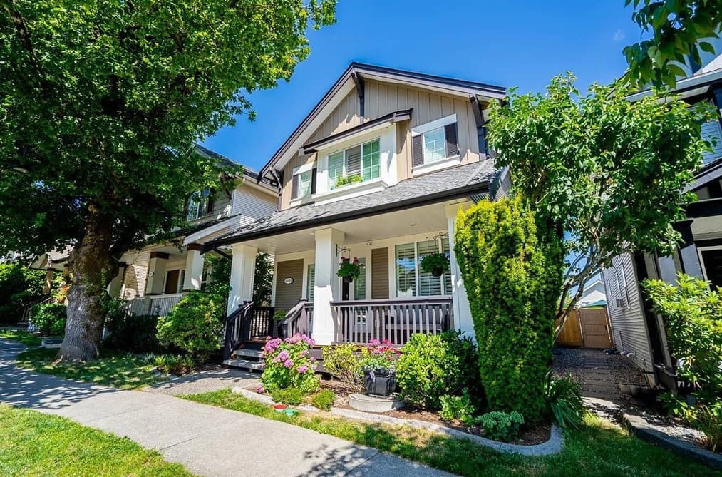 16581 60 AVENUE, Surrey, BC — Residential for Sale - Photo 2