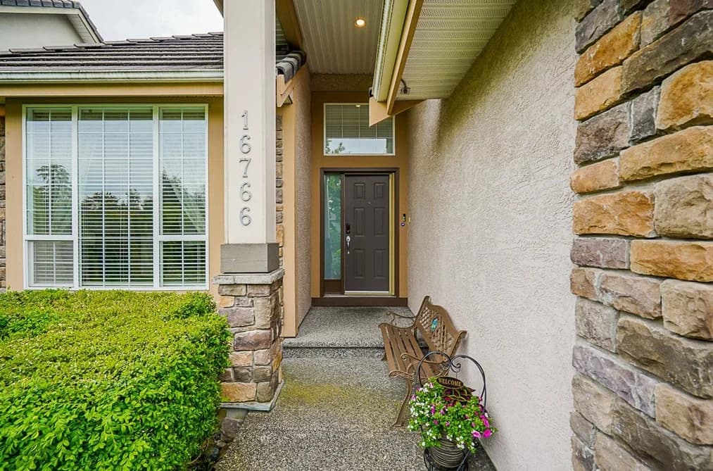16766 108A AVENUE, Surrey, BC — Residential for Sale - Photo 2