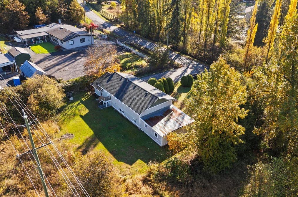 16925 94A Avenue, Surrey, BC - House for Sale - Photo 2 of 40 16925 94A Avenue, Surrey, BC - House for Sale - Photo 2 of 40
