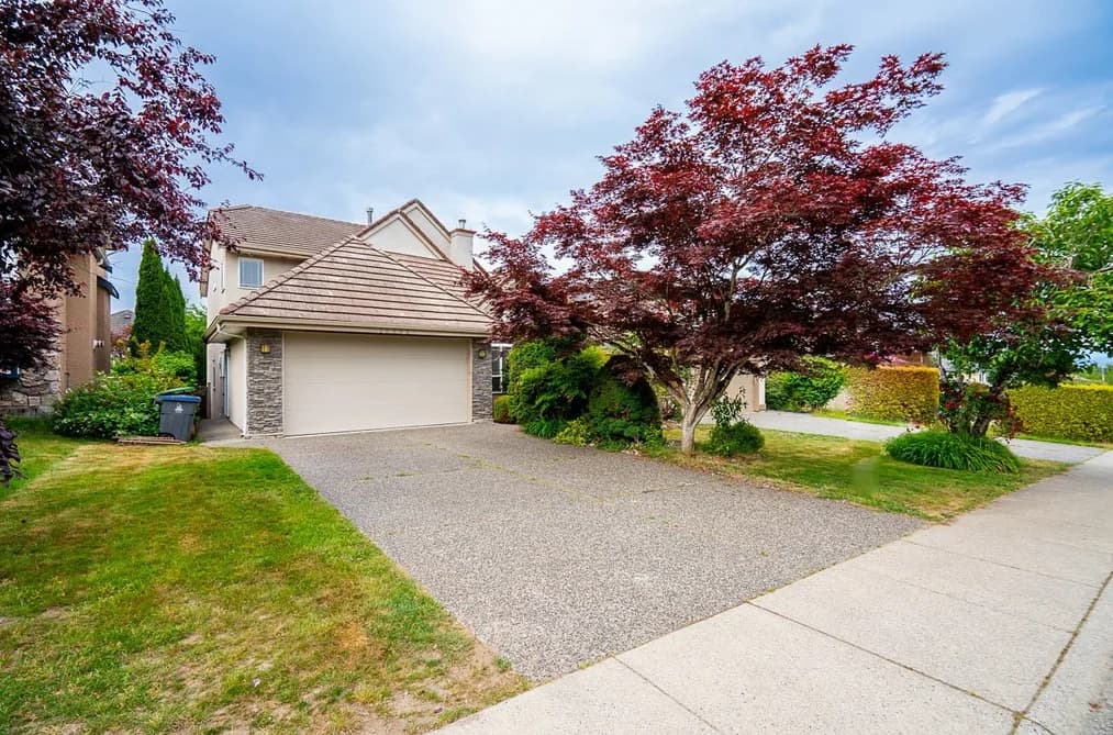 16995 104A AVENUE, Surrey, BC — Residential for Sale - Photo 2