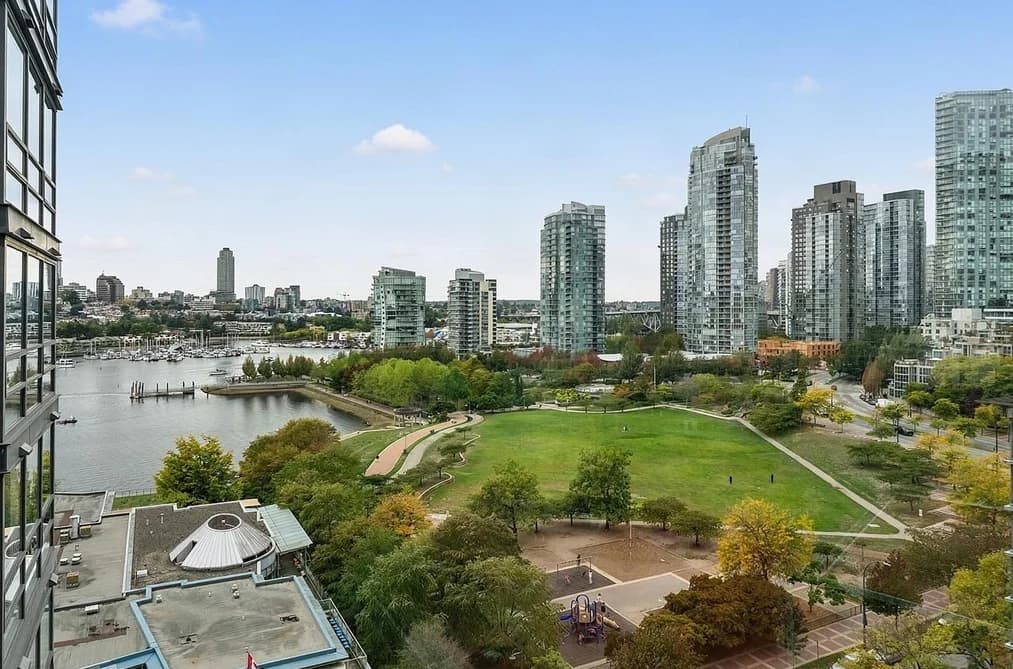 16D 139 DRAKE STREET, Vancouver, BC — Residential for Sale - Photo 2
