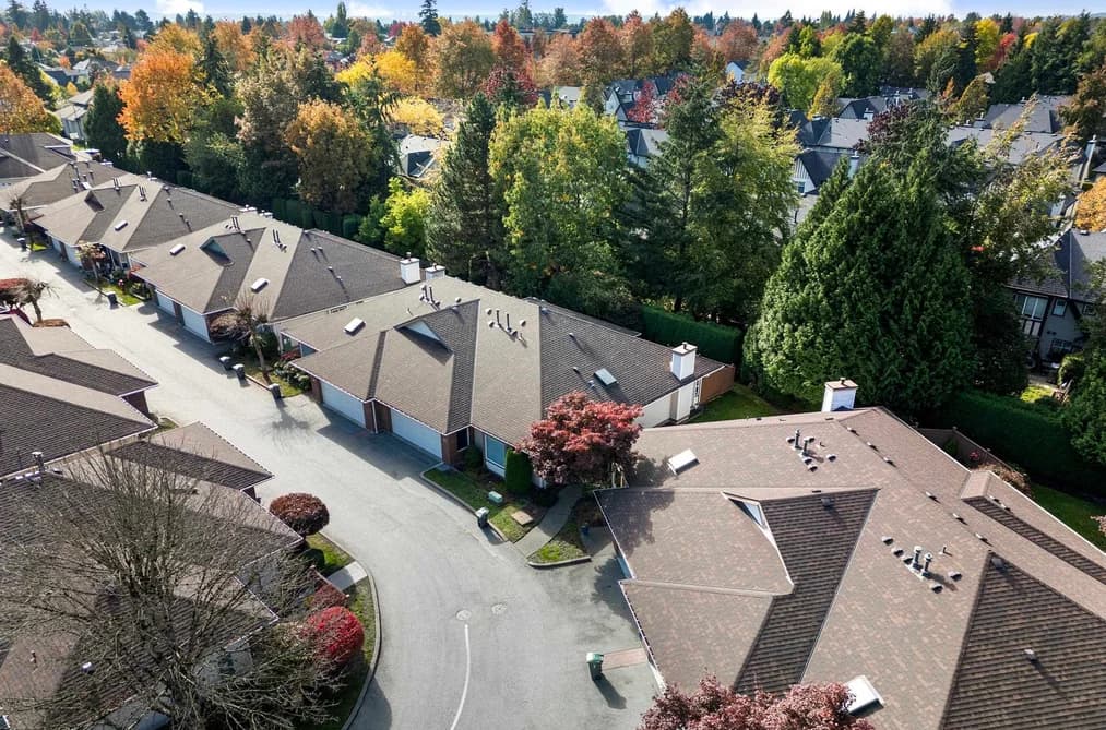 17 18939 65 AVENUE, Surrey, BC — Residential for Sale - Photo 2
