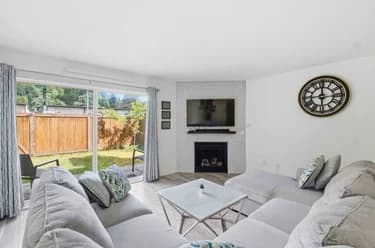 Townhouse for sale at 17 34755 Old Yale Road Abbotsford British Columbia - MLS: R3137365