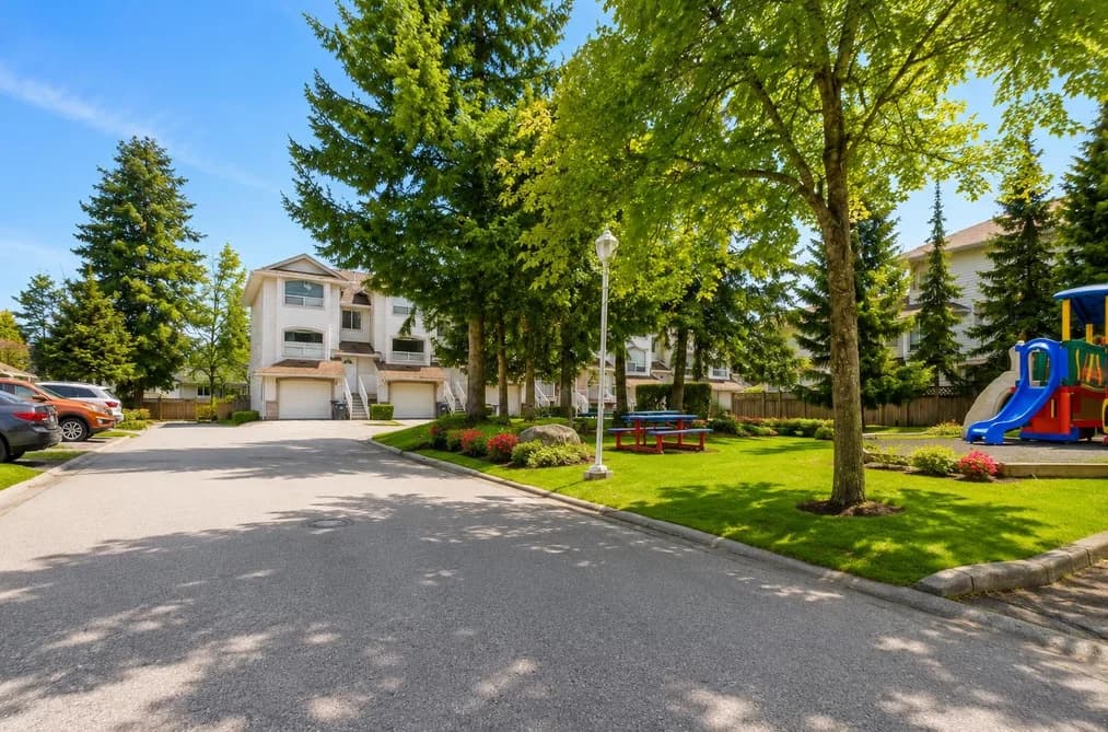 17 7140 132 STREET, Surrey, BC — Residential for Sale - Photo 2