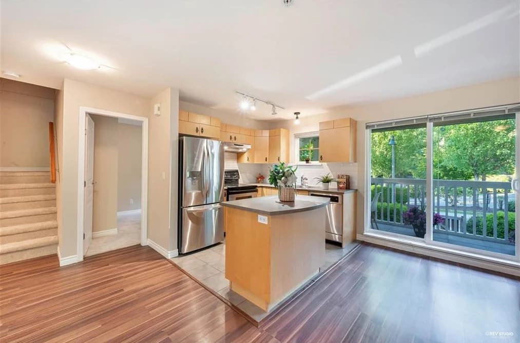 17 7488 SOUTHWYNDE AVENUE, Burnaby, BC — Residential for Sale - Photo 2