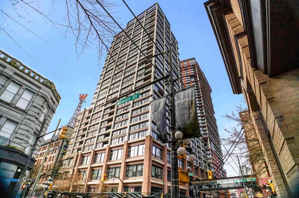 1701 108 W CORDOVA STREET, Vancouver, BC — Residential for Sale - Main Photo