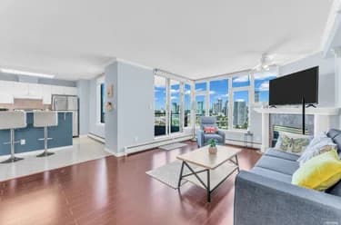 Condo for sale at 1701 13880 101 Avenue Surrey British Columbia - MLS: R3135939
