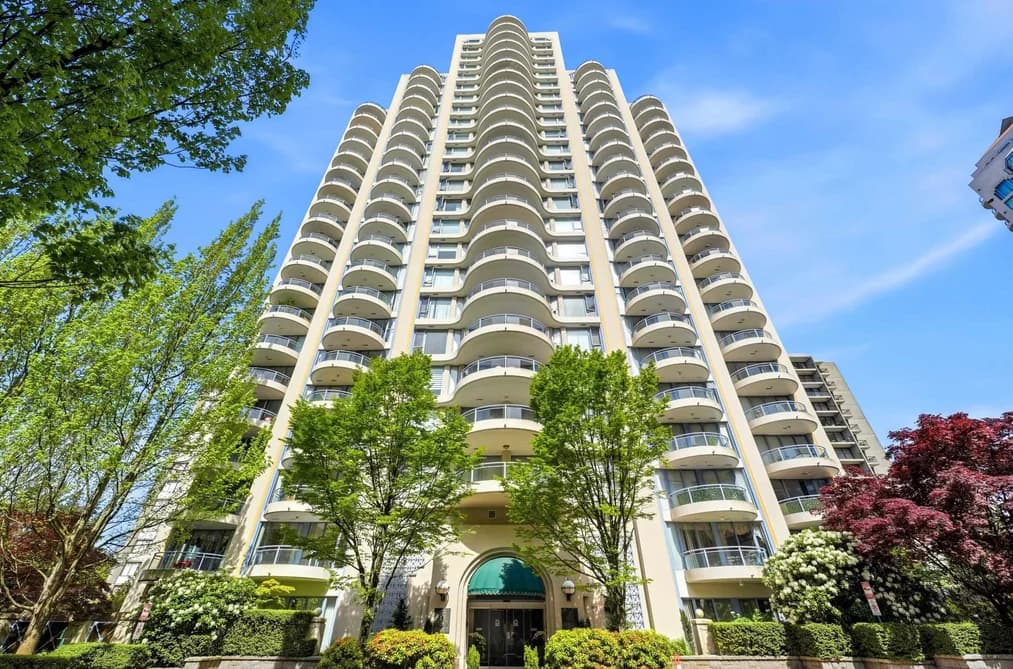 1701 739 PRINCESS STREET, New Westminster, BC — Residential for Sale - Main Photo