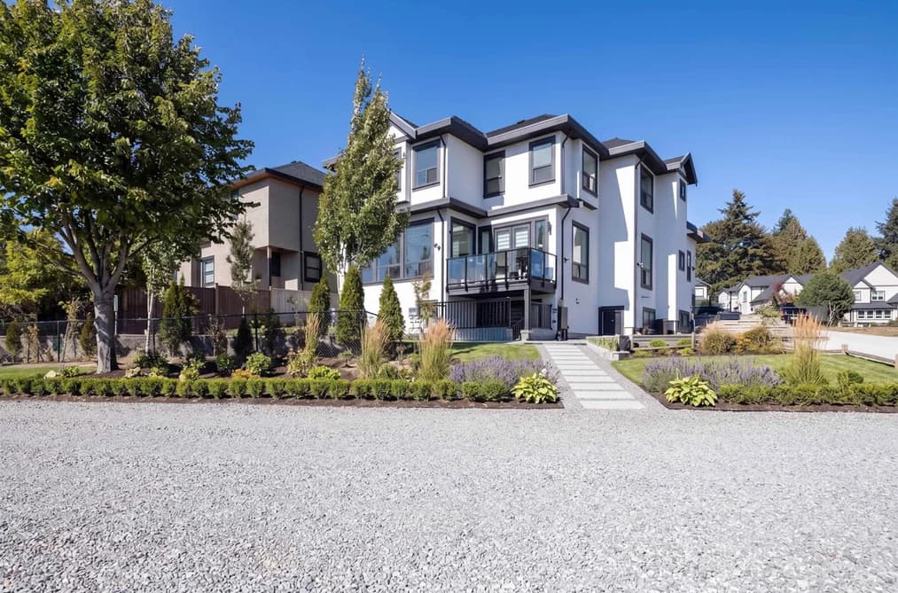 17018 57 AVENUE, Surrey, BC — Residential for Sale - Photo 2