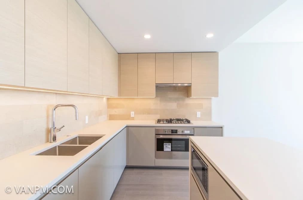1702 2186 GILMORE AVENUE, Burnaby, BC — Residential for Sale - Photo 2