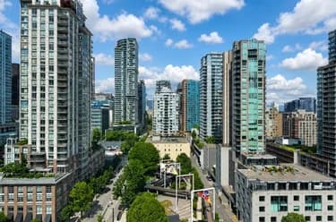 Condo for sale at 1702 928 Richards Street Vancouver British Columbia - MLS: R3139415