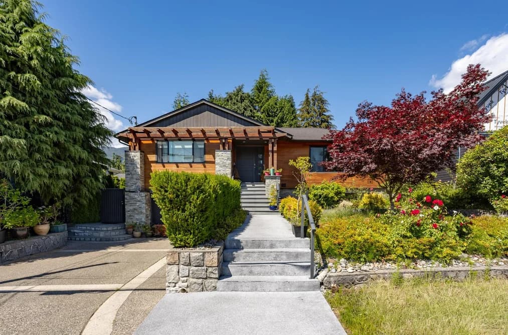 1706 KILKENNY ROAD, North Vancouver, BC — Residential for Sale - Photo 2