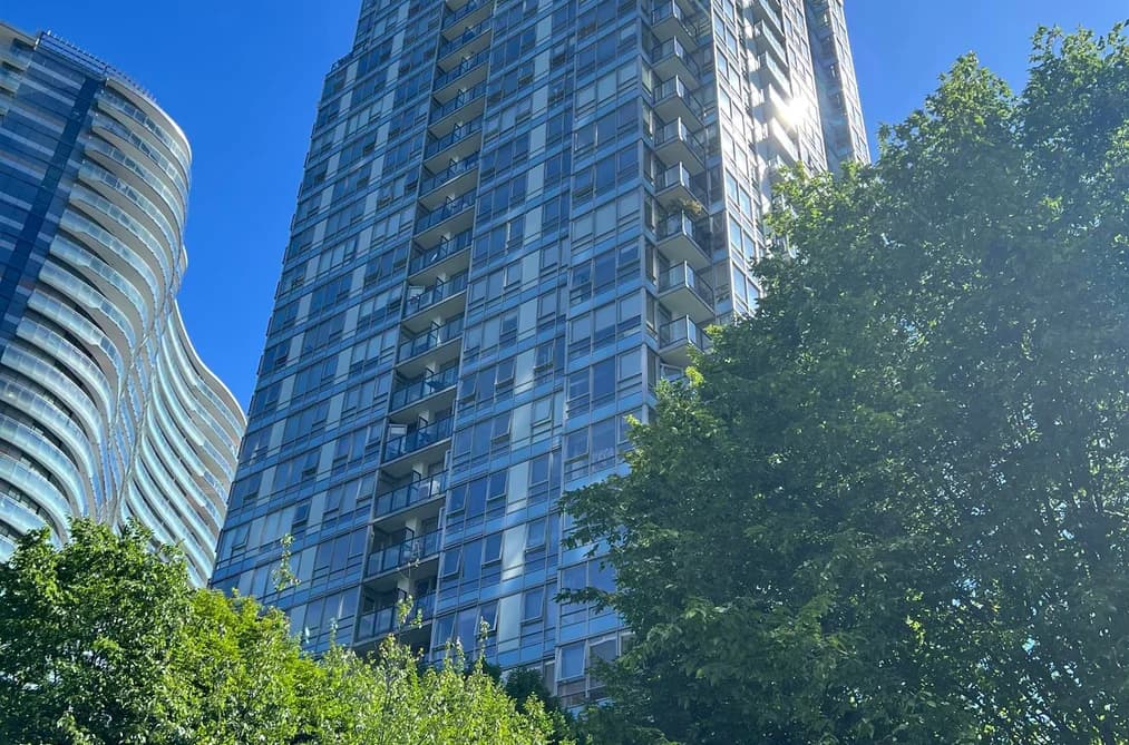 1707 939 EXPO BOULEVARD, Vancouver, BC — Residential for Sale - Photo 2