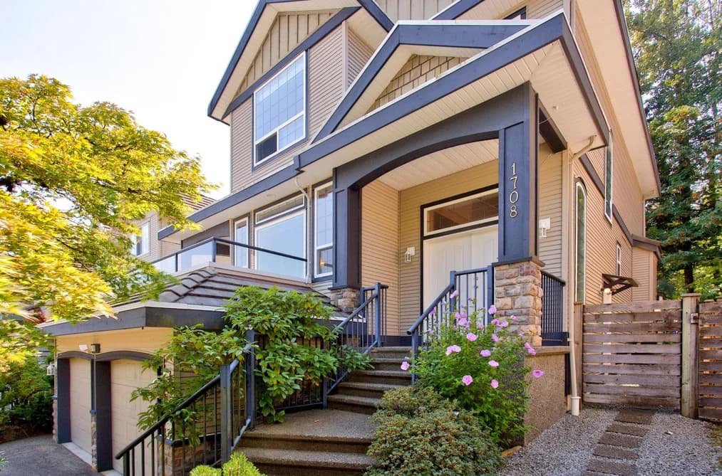 1708 PADDOCK DRIVE, Coquitlam, BC — Residential for Sale - Photo 2