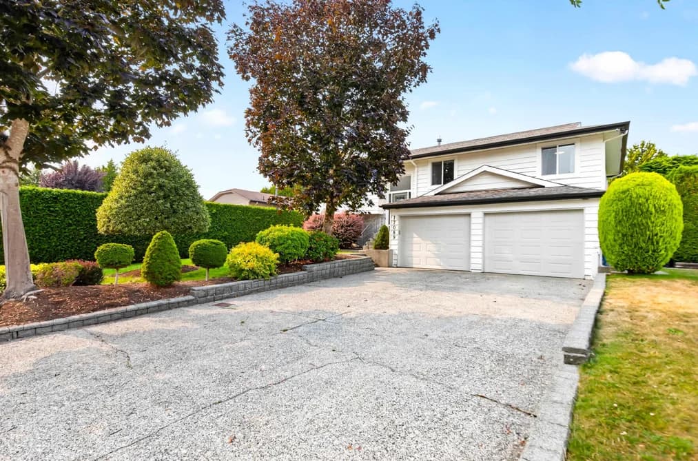 17089 60A AVENUE, Surrey, BC — Residential for Sale - Photo 2