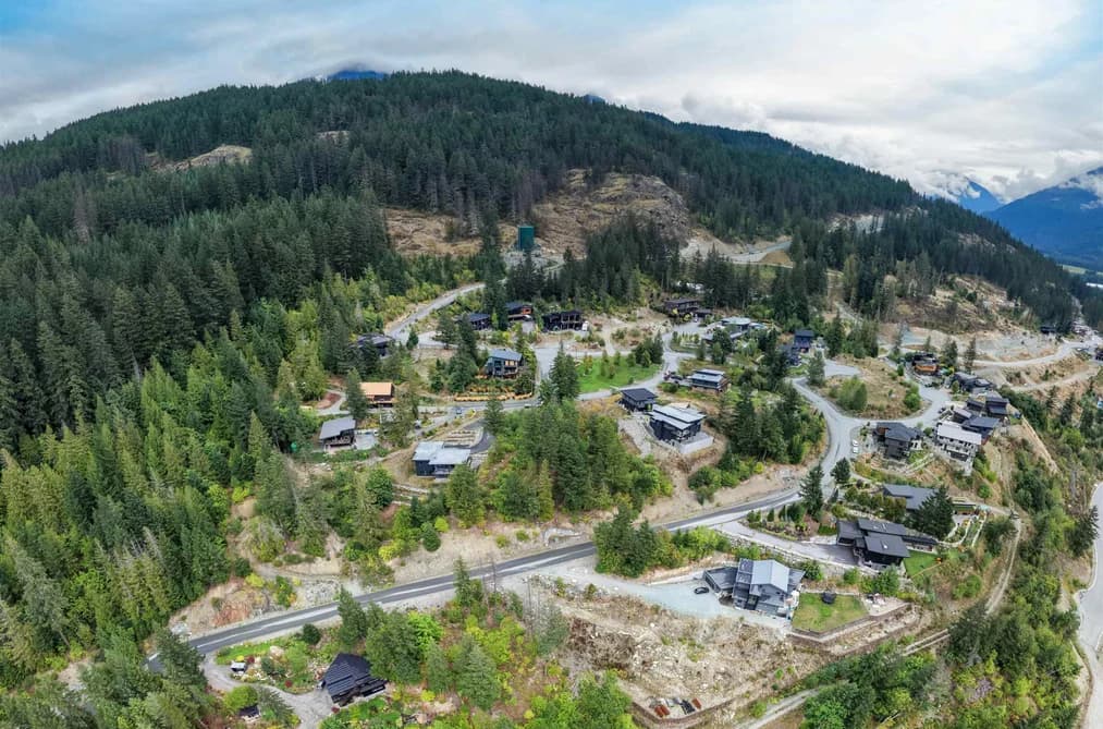 1709 WISHBONE COURT, Squamish, BC — Land for Sale - Photo 2