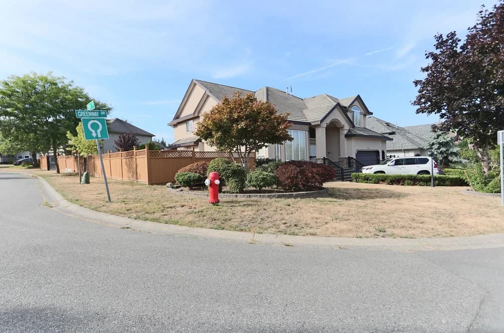 17105 GREENWAY DRIVE, Surrey BC V4N 5J1 - Photo 1