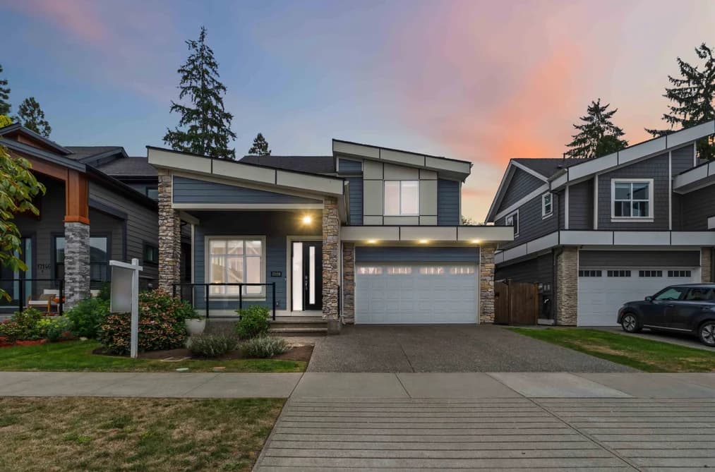 17138 0A AVENUE, Surrey, BC — Residential for Sale - Photo 2