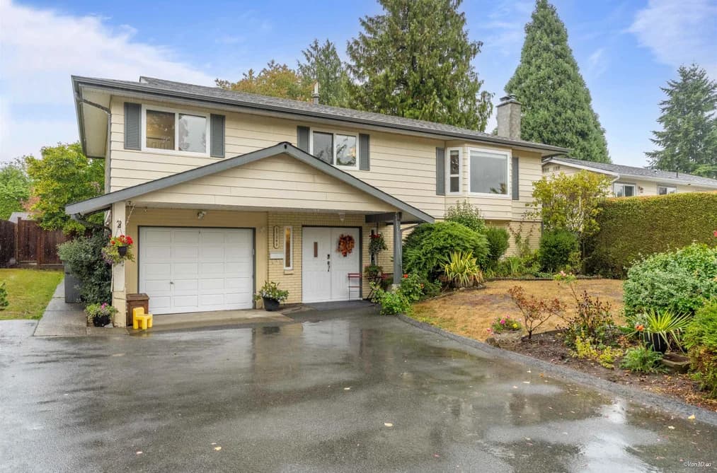 17245 59A AVENUE, Surrey, BC — Residential for Sale - Main Photo
