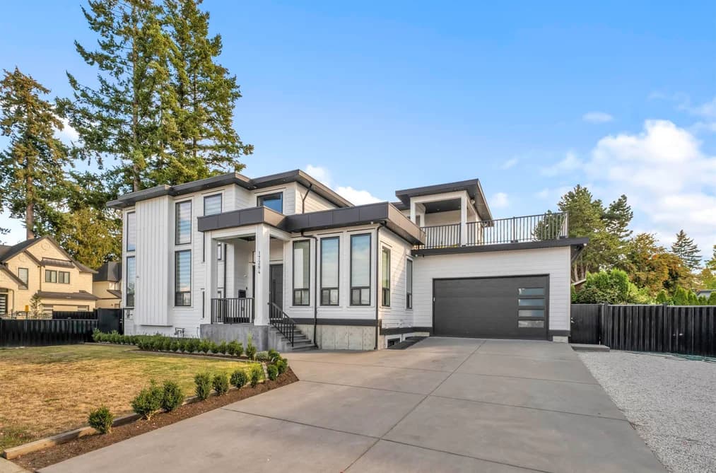 17284 61A AVENUE, Surrey, BC — Residential for Sale - Main Photo