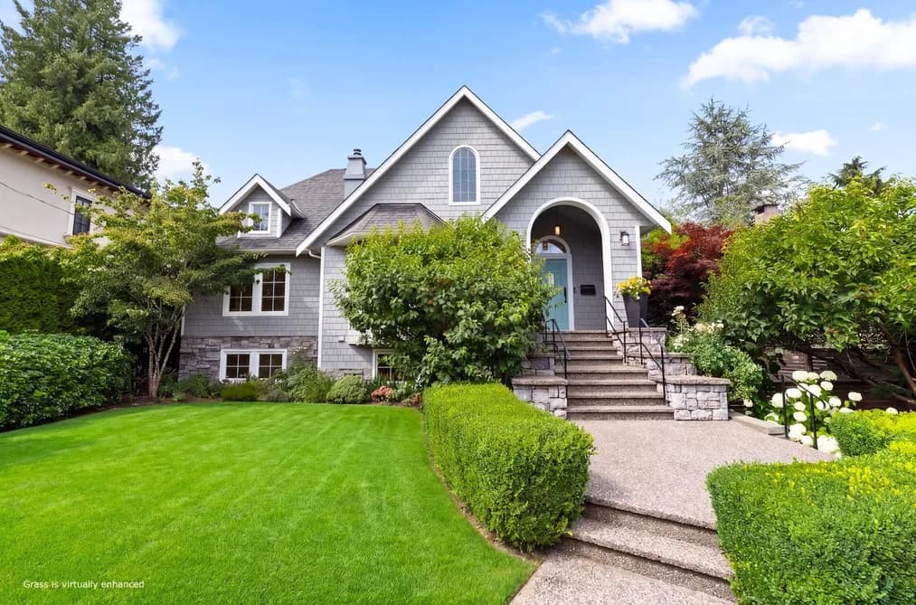 1733 FULTON AVENUE, West Vancouver, BC — Residential for Sale - Main Photo