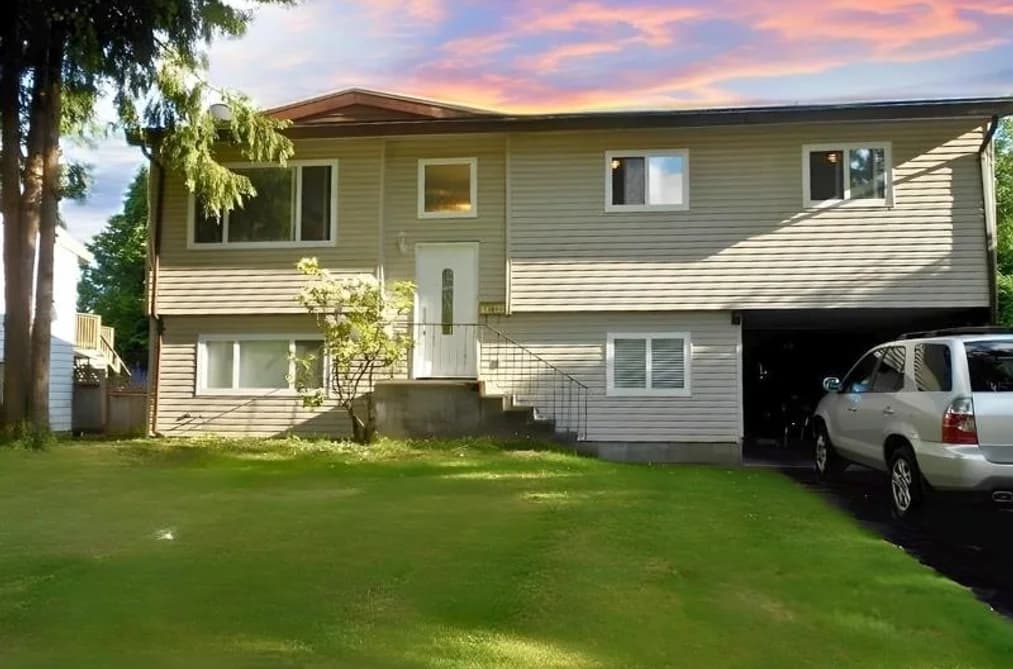 17348 62A AVENUE, Surrey, BC — Residential for Sale - Photo 2