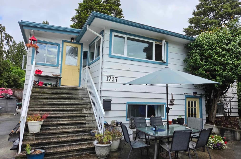 1737 LARSON ROAD, North Vancouver, BC — Residential for Sale - Main Photo