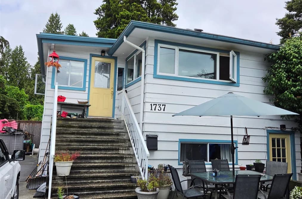 1737 LARSON ROAD, North Vancouver, BC — Residential for Sale - Photo 2