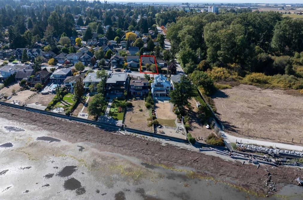 1741 BEACH GROVE ROAD, Delta, BC — Residential for Sale - Photo 2