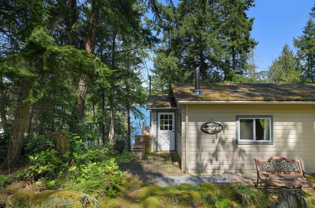 177 MARINERS WAY, Mayne Island, BC — Residential for Sale - Photo 2