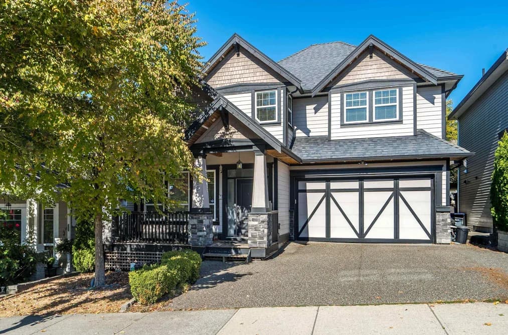 17863 71A AVENUE, Surrey, BC — Residential for Sale - Photo 2