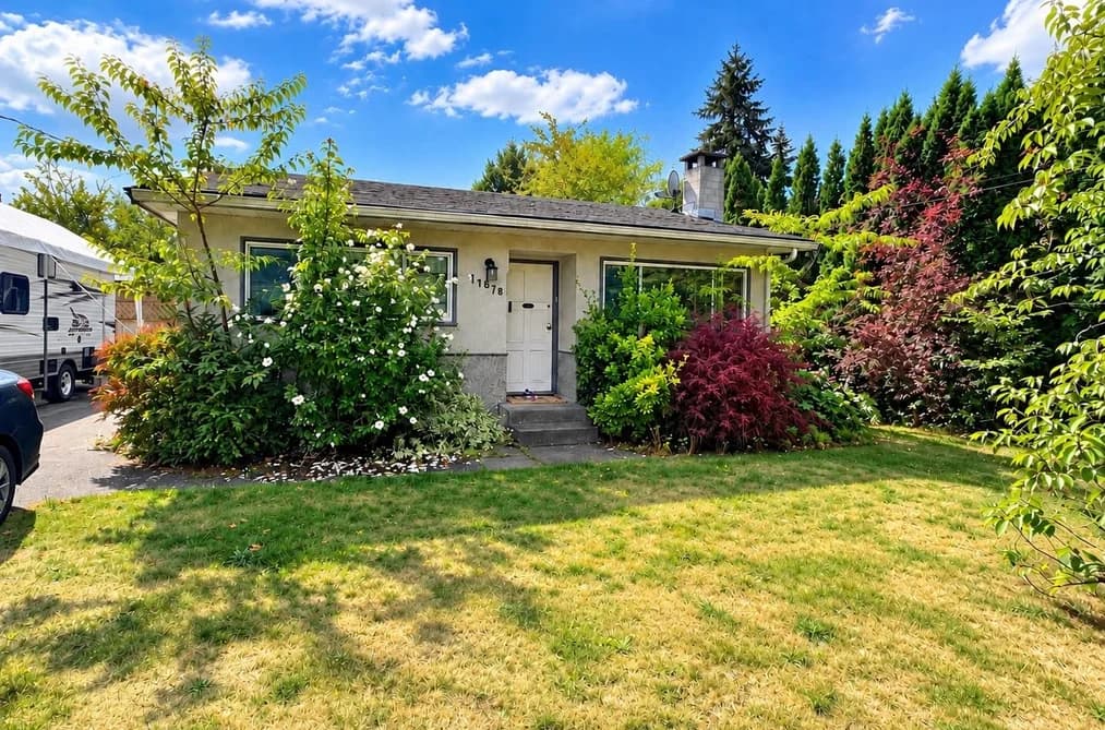 17878 60 AVENUE, Surrey, BC — Residential for Sale - Photo 2