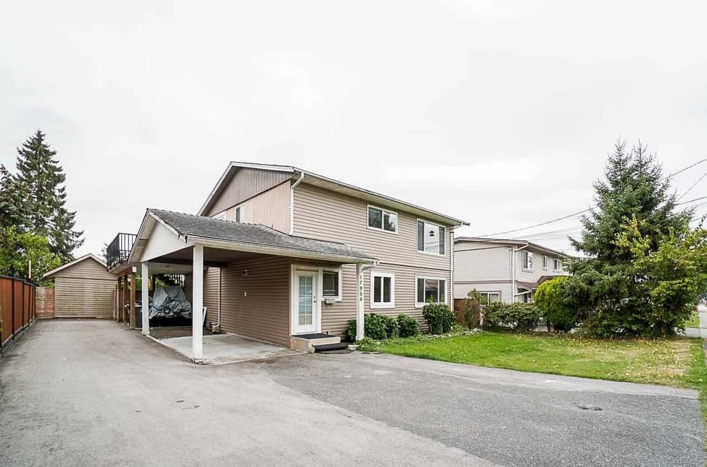 17954 58 AVENUE, Surrey, BC — Residential for Sale - Photo 2