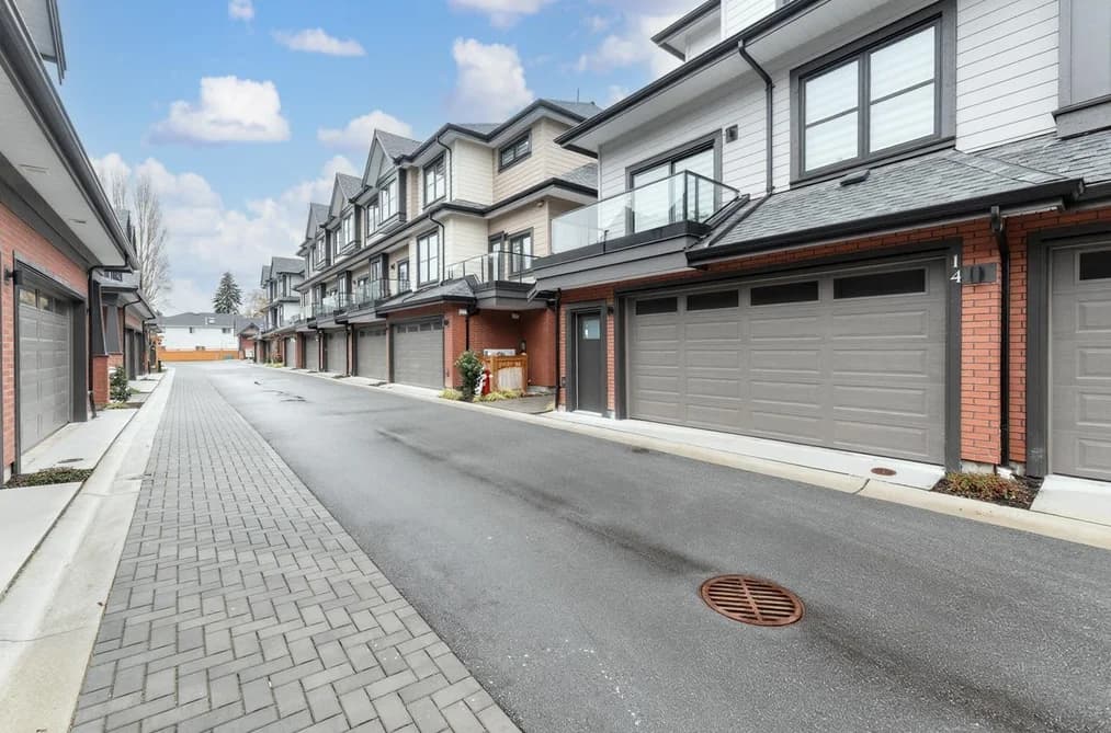 18 10233 NO. 2 ROAD, Richmond, BC — Residential for Sale - Photo 2
